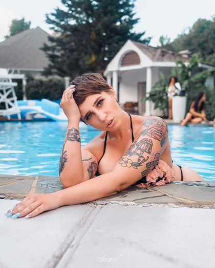caitlinzielinskifree OnlyFans picture