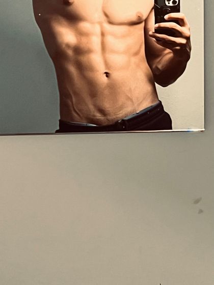 hugemuscleboyy OnlyFans picture