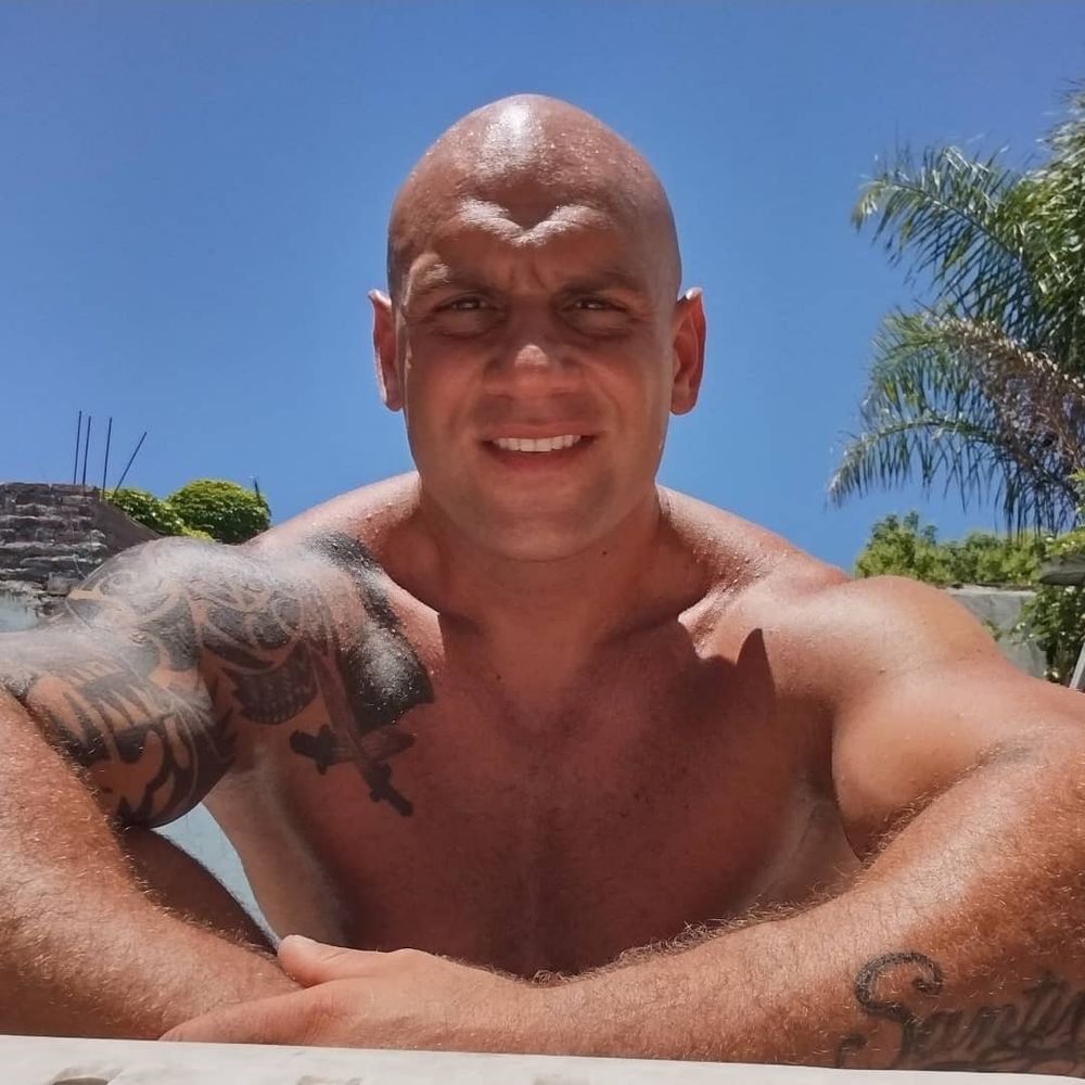 yourgiant OnlyFans profile picture