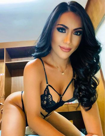 Ladyboy Marisa