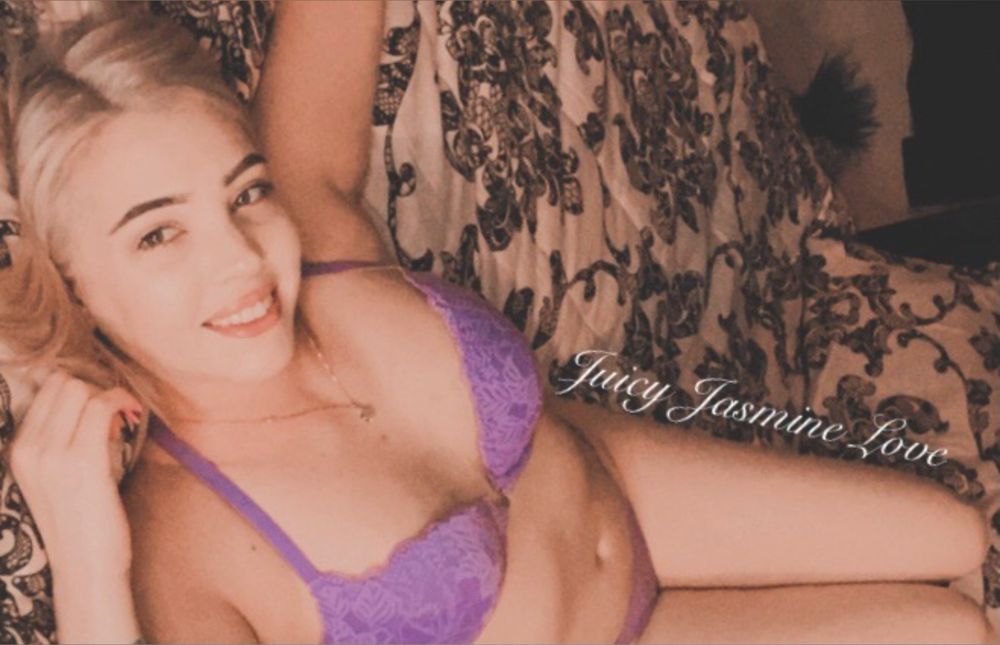 jasmineeelove8585 OnlyFans profile picture