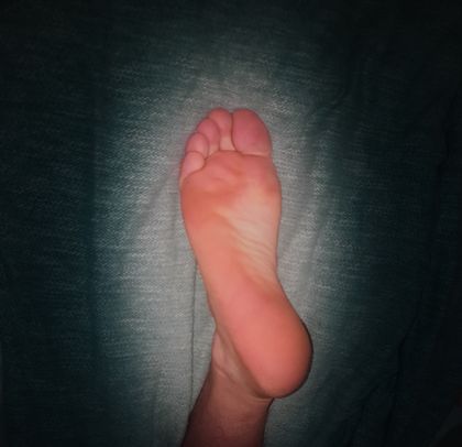 muscle-man-feet OnlyFans picture