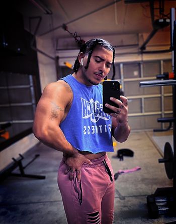 juicyyy_smooyayyy OnlyFans - Stats, Graphs, Photos & Profile