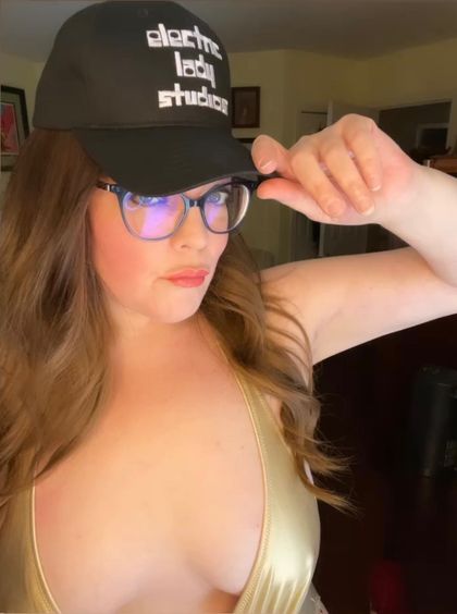 clevercanadiangirl OnlyFans picture