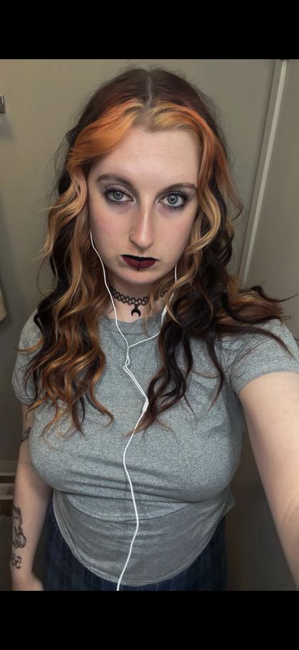 zoe420.666 OnlyFans picture