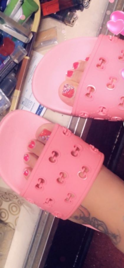 barbiemoneyfeet OnlyFans picture
