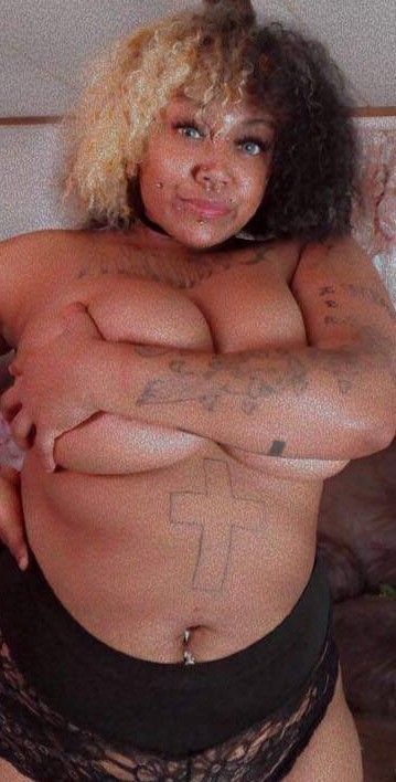 ninaberetta OnlyFans profile picture