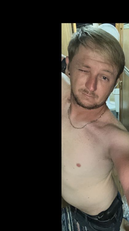 u64474824 OnlyFans picture