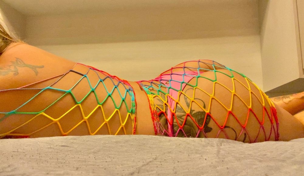 blondemarried OnlyFans profile picture