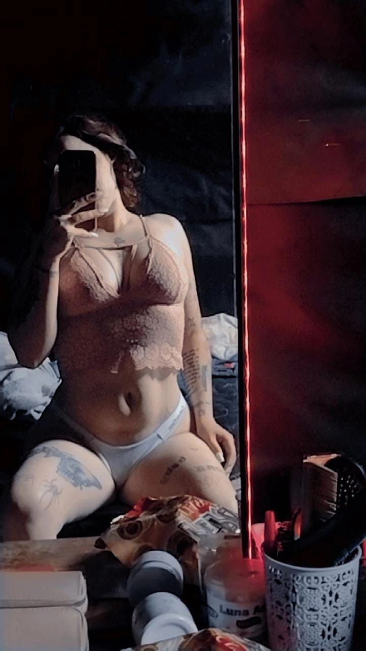 juli18lopez OnlyFans profile picture