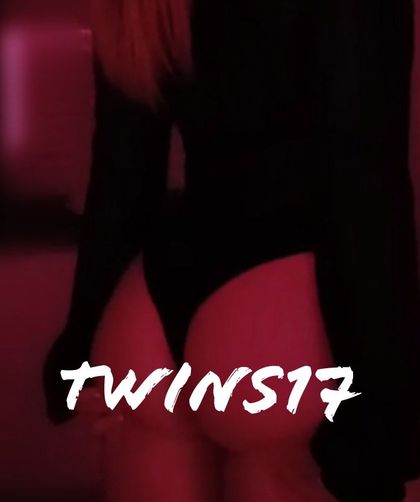 twins17 OnlyFans picture