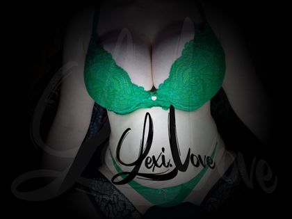 lexi-2-love OnlyFans picture