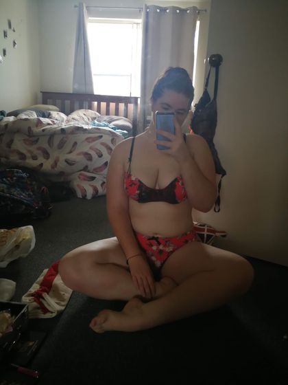 onesadstrawberry OnlyFans picture