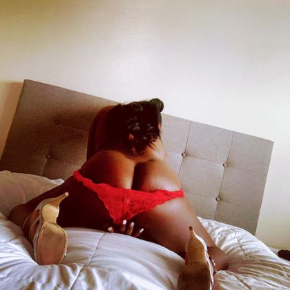kaylagetswet OnlyFans picture