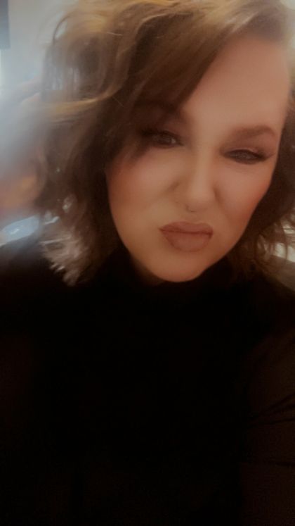 piercedhawtmomma OnlyFans picture