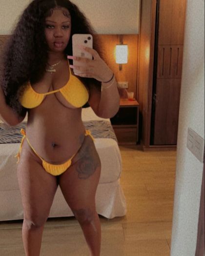 trinaeats2 OnlyFans picture