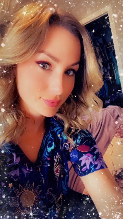 katieschneider OnlyFans picture