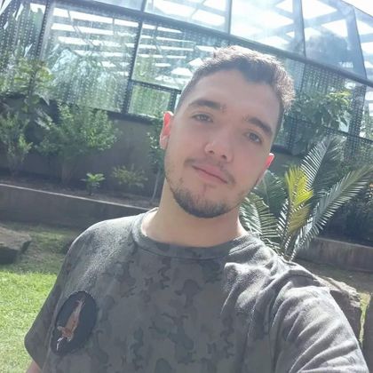 carlosabril_l OnlyFans picture
