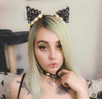 pinkcamgirlfree OnlyFans picture