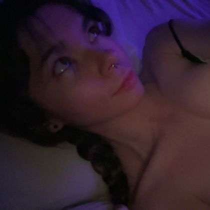 urlocalgothslxt OnlyFans picture