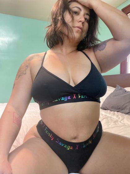 ellieblovesyou OnlyFans picture