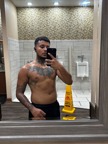 victorssbsss OnlyFans picture