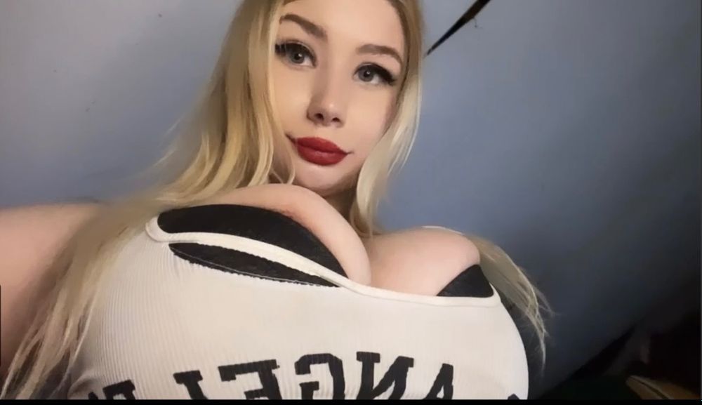twintailtsundere OnlyFans profile picture