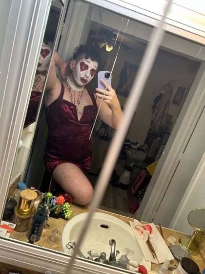 switchy_saturn OnlyFans picture