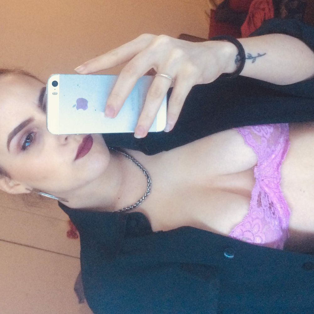 hotbusty69 OnlyFans profile picture