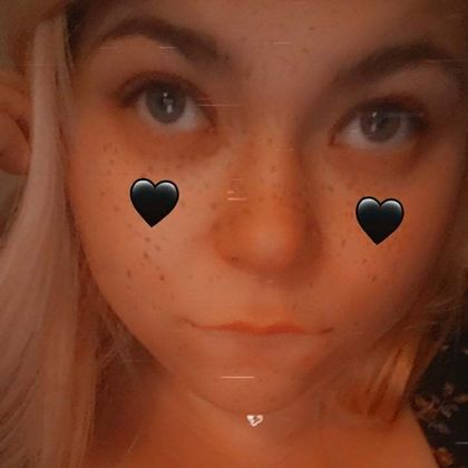 hazelrae111214 OnlyFans picture