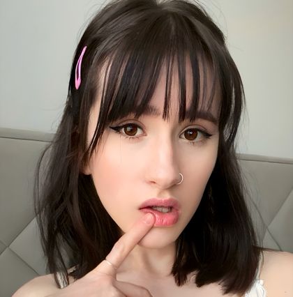 alinevsss OnlyFans picture