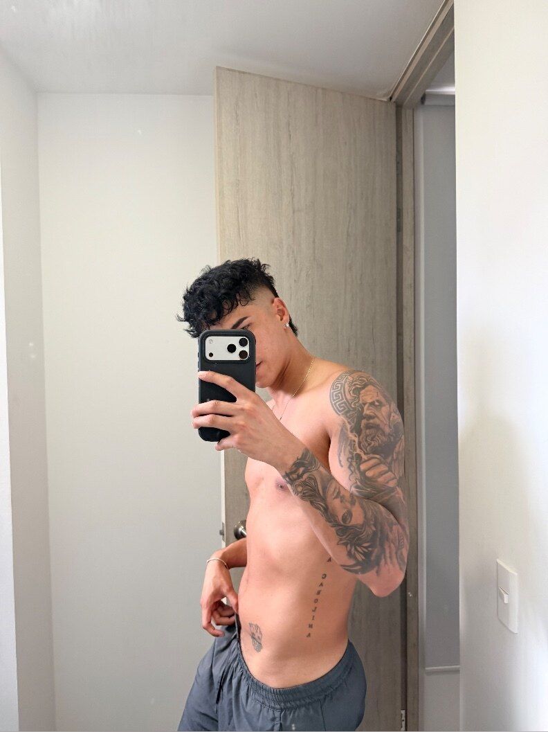 oscarcamr OnlyFans profile picture