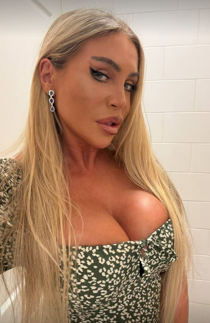 elizabeth_gold OnlyFans picture