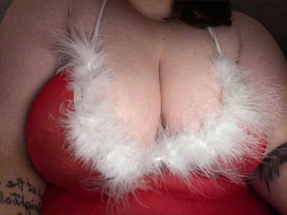 omgcheckherout OnlyFans profile picture