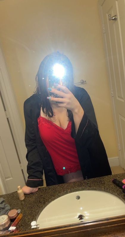 scarlettred02 OnlyFans picture