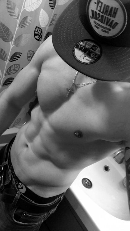 u37563562 OnlyFans picture