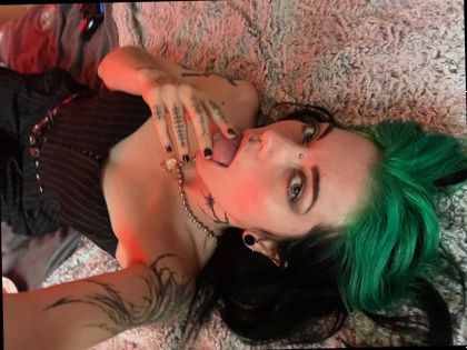 putr1de_h4mart1a OnlyFans picture