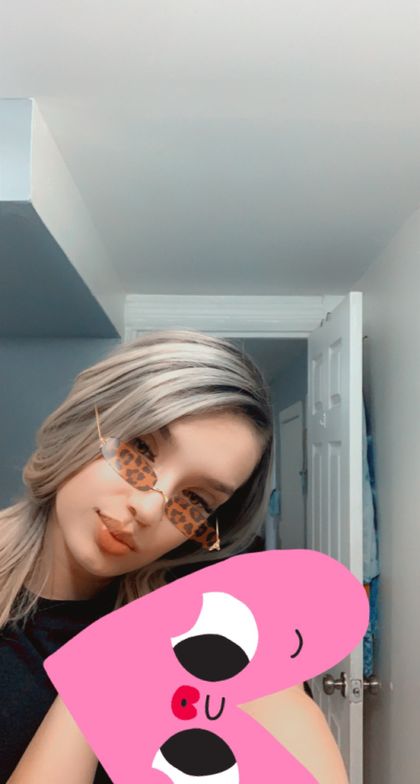 prettylittle.thing OnlyFans picture