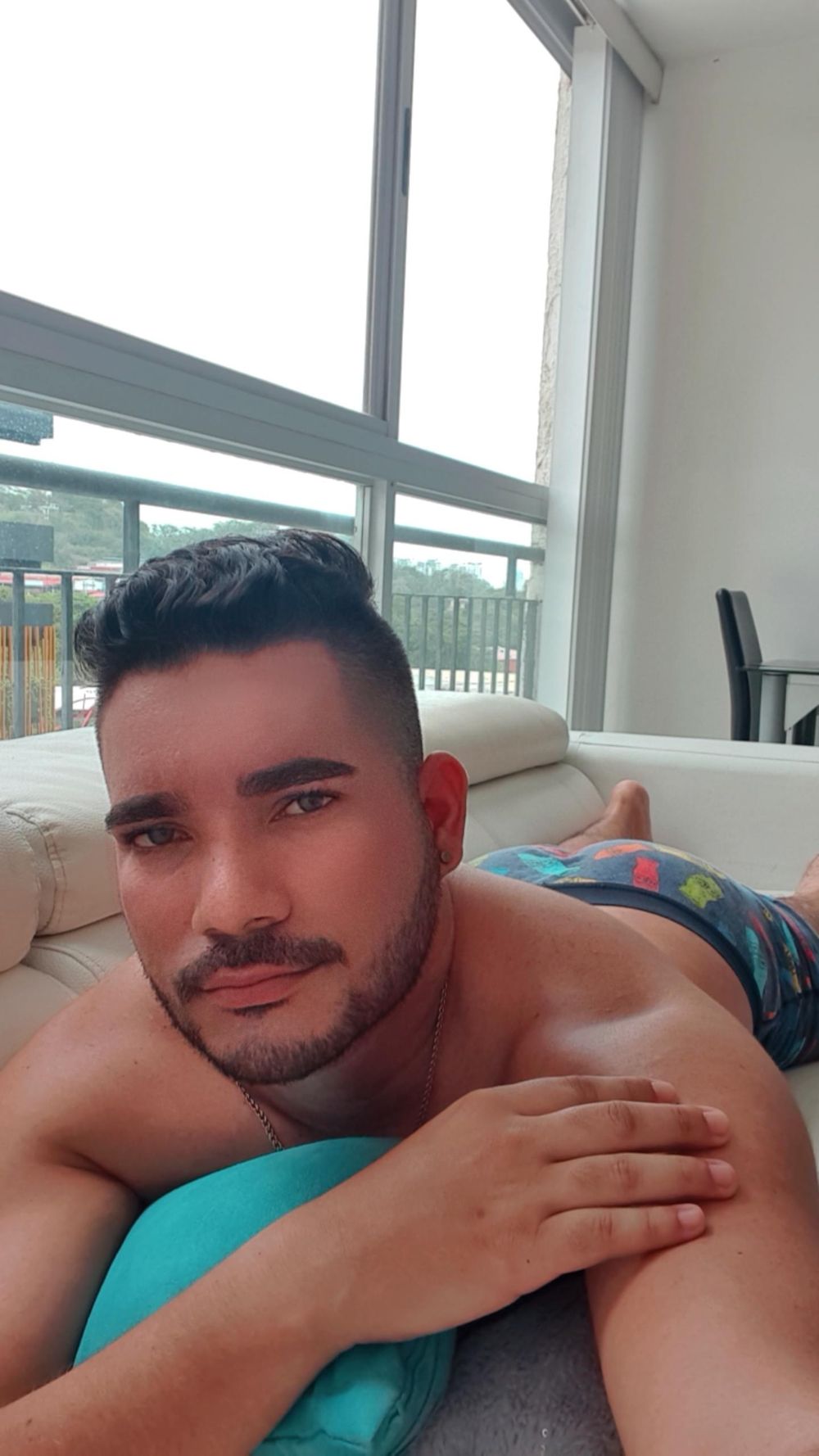 miguelzambrano OnlyFans profile picture