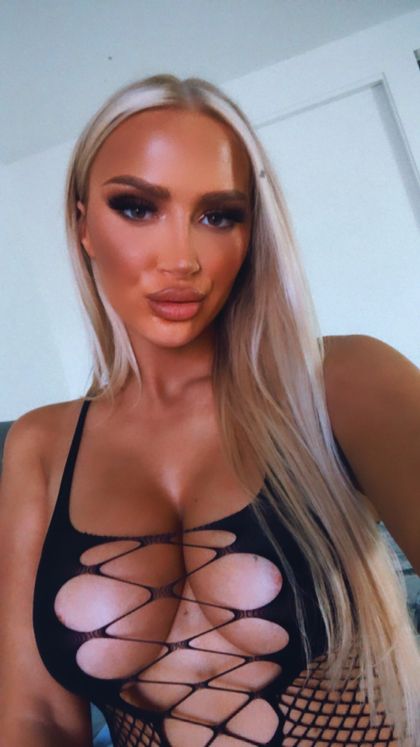 blondedollll OnlyFans picture