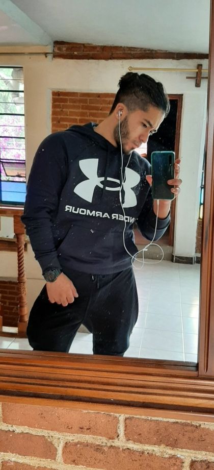u245566876 OnlyFans picture