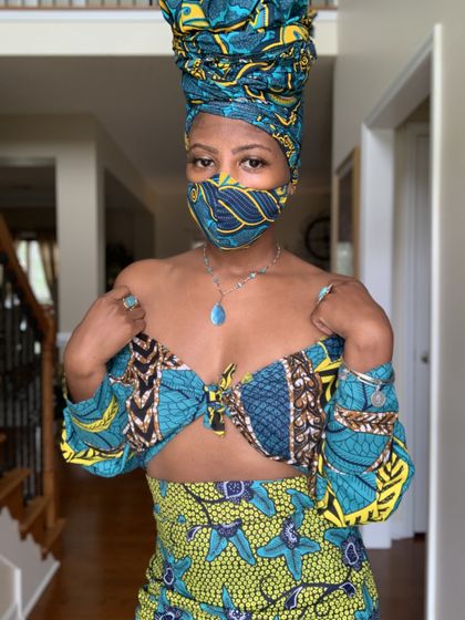 dresstomanifest OnlyFans picture