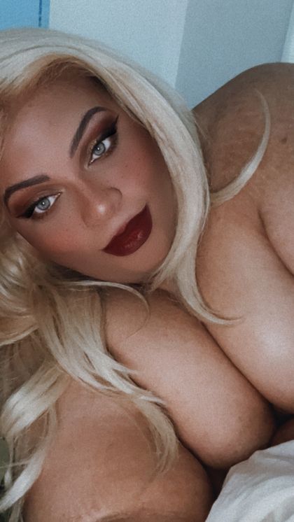 oliviacruz OnlyFans picture