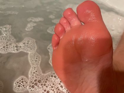 toefrenzy4u OnlyFans picture
