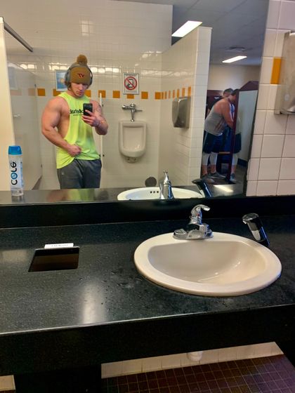 u94934963 OnlyFans picture