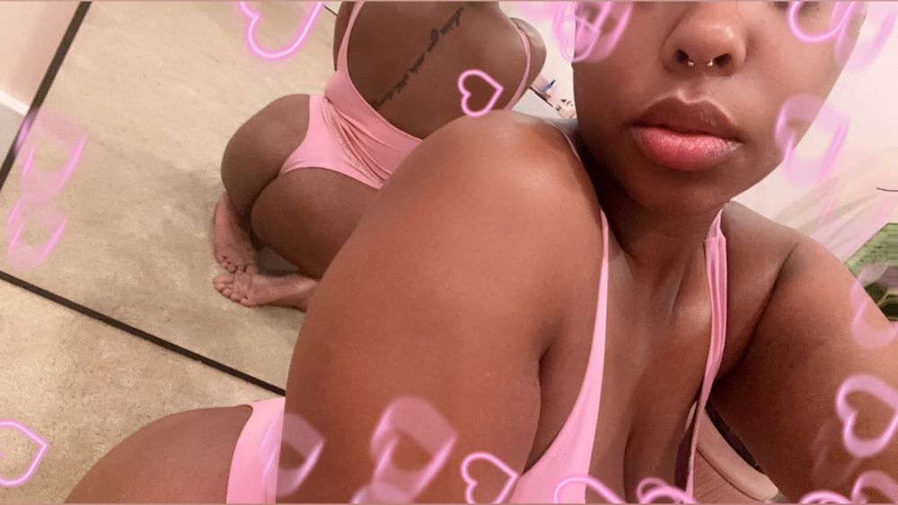 loveliestlover7 OnlyFans profile picture