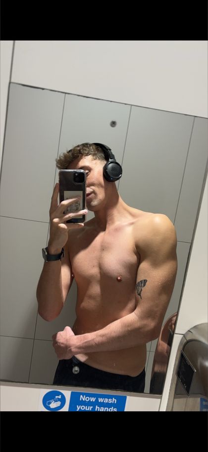 u62008432 OnlyFans picture