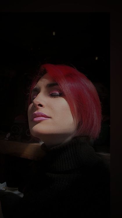 elenaxatzi OnlyFans picture