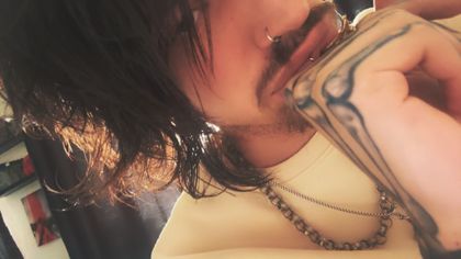 attached OnlyFans picture