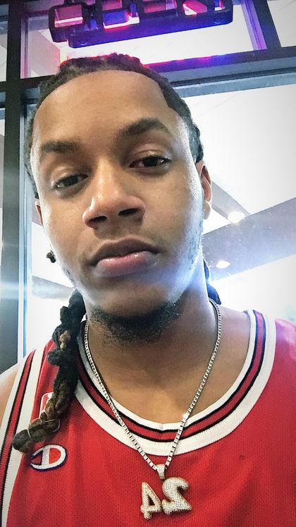 hollywoodszn OnlyFans picture